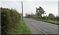 The road from Hanscombe End to Apsley End