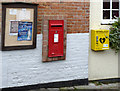 Gringley High Street postbox, ref DN10 221