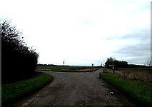TL2255 : Pitsdean Road, Abbotsley by Geographer
