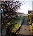 SO8005 : Public footpath from Burdett Close towards Bath Road, Stonehouse by Jaggery