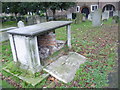 Tomb of Theresa Elizabeth Dashwood, Leyton Churchyard