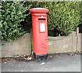 EIIR postbox SK14 19