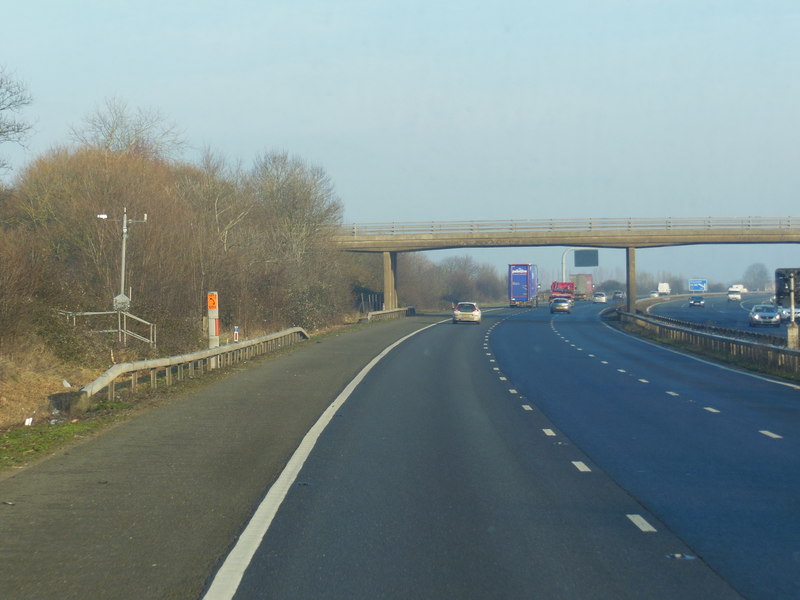 M5 northbound towards junction 12 © Ian S :: Geograph Britain and Ireland