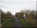 Land Ends Road level crossing, Thorne