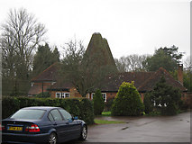 TQ8231 : Ranters Oast, Benenden Road, Rolvenden by Oast House Archive
