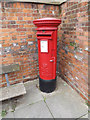 TM1744 : 131A Woodbridge Road Postbox by Geographer