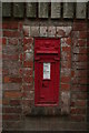 Post box, Toft next Newton