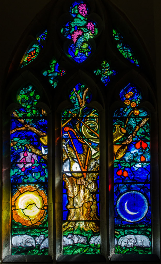 John Piper window, St Peter's church,... © Julian P Guffogg :: Geograph ...