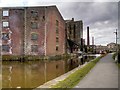 Leeds and Liverpool Canal, Former Canal Company Warehouse by Victoria Street Bridge (2)