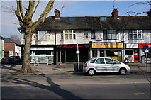 TA0831 : Takeaways on Cottingham Road, Hull by Ian S