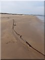 NU0546 : An old rope on Cheswick Sands by Oliver Dixon