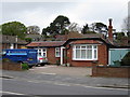 Decapitated house, De La Warr Road