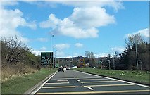 NS3976 : A82 approaching Townend roundabout by John Firth