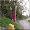 Track passing the phone box in Westhope