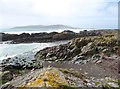 Rocky shoreline at West Hynish