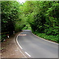 Bilingual road markings in Upper Redbrook