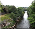 SO0406 : River Taff flows away from Cyfarthfa Road, Merthyr Tydfil by Jaggery