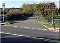 SO8540 : Unnamed side road viewed across the A4104, Upton-upon-Severn by Jaggery