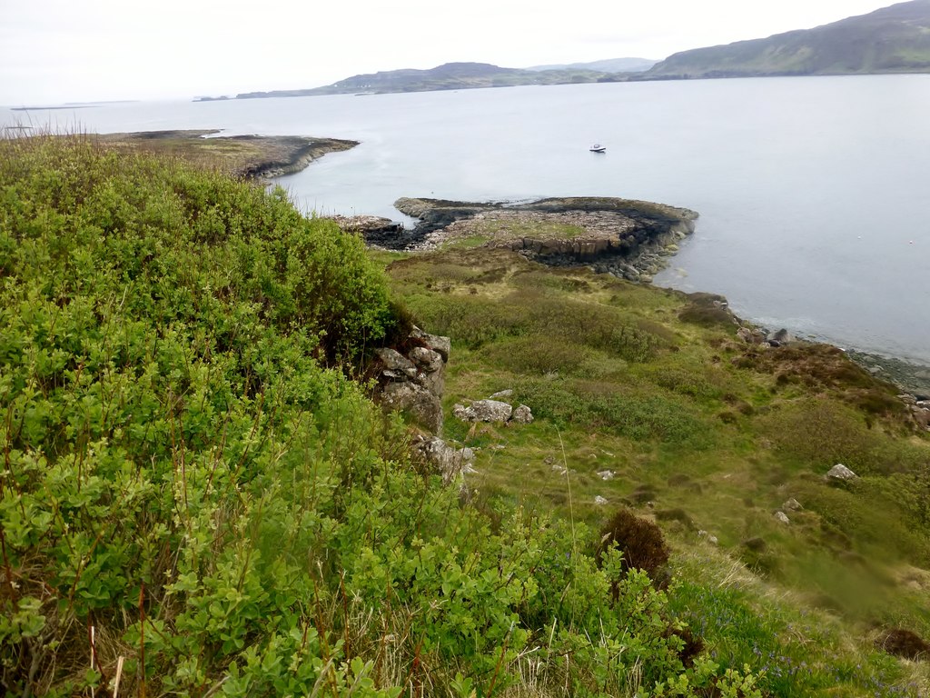 Coastal View From Little Colonsay © Rude Health :: Geograph Britain and ...