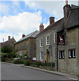 ST5910 : High Street bus stop, Yetminster by Jaggery