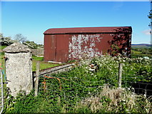 H5474 : Farm building, Drumnakilly by Kenneth  Allen