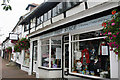 4 and 4A High Street, East Grinstead