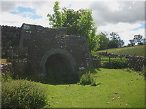 NY6713 : Disused lime kiln by the path to Scale Beck by Karl and Ali