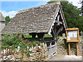 St. Margaret, Leigh Delamere: lych gate