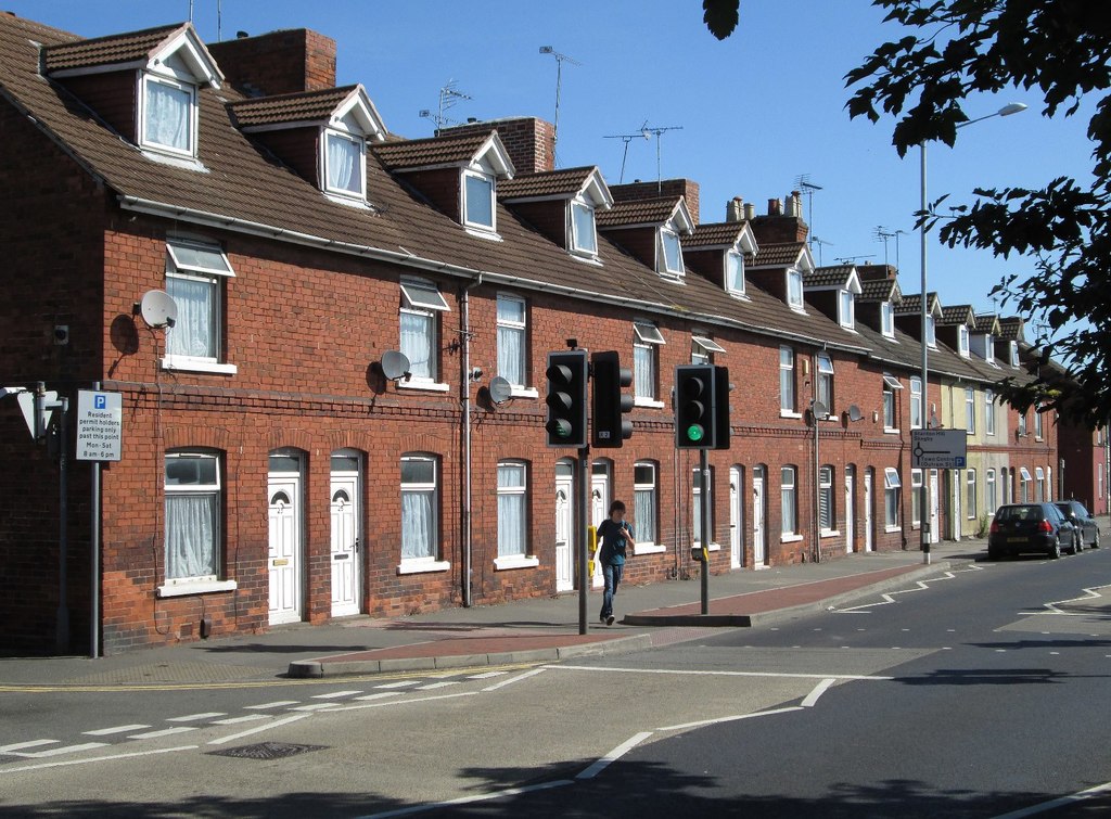 Sutton-in-Ashfield - terrace on north... © Dave Bevis :: Geograph ...