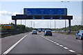 SK5401 : M1 approaching Junction 26 by J.Hannan-Briggs