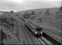 SD7580 : Leeds bound passenger service approaching Blea Moor - 2002 by The Carlisle Kid