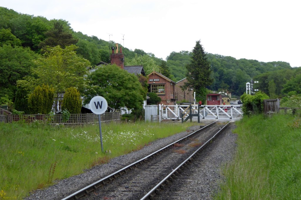 The level crossing at Newbridge © David Smith Geograph Britain and