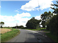 TM1462 : Wetheringsett Road, Mickfield by Geographer