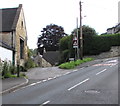 SO8602 : Junction of Port Lane and Brimscombe Hill, Brimscombe by Jaggery