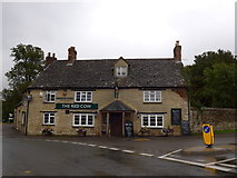 SP5621 : The Red Cow, Chesterton: September 2015 by Basher Eyre