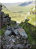 NH0543 : Rocks and the upper gorge of the stream by Richard Law
