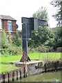 Hoist by the New River south of Whittington Road, N22 (2)