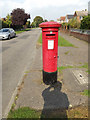 Seaview Avenue George V Postbox