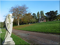 TQ4577 : Angel praying to the chapel - Woolwich Old Cemetery by Marathon