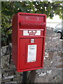 Rousay: postbox № KW17 121, Brinian