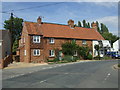 Cottages, Lower End