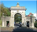 Park Street Gate, Queen