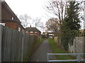 Path between Salisbury Road and Malmesbury Close