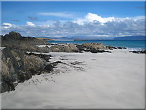 NM2925 : Beach on the north east coast of Iona by Rod Allday