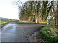 Spout  Hill  and  the  entrance  to  South  Wold  Farm