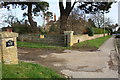 Entrance to Manor Farm, Main Road