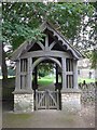 St Olave, Fritwell: lych gate