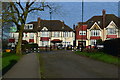 Houses at top of Streatham Common