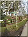 TL2013 : Lea Valley Walk Bridleway sign by Geographer