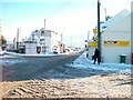 Sgwar Llanrug o dan eira/ A snow covered Llanrug Square